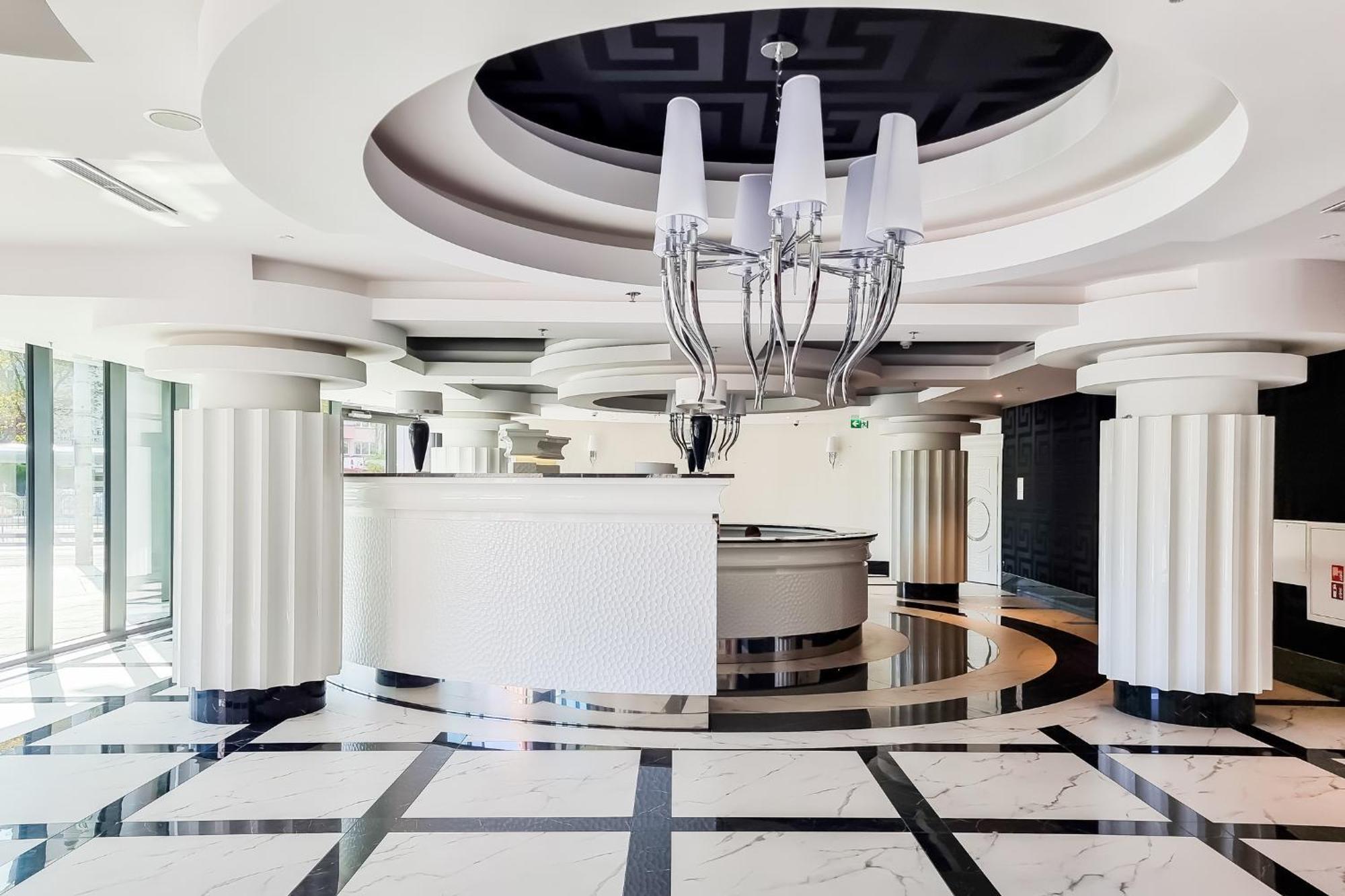 Hanza Tower Apartment No. 524 - Swimming Pool, Jacuzzi, Balcony シュチェチン エクステリア 写真