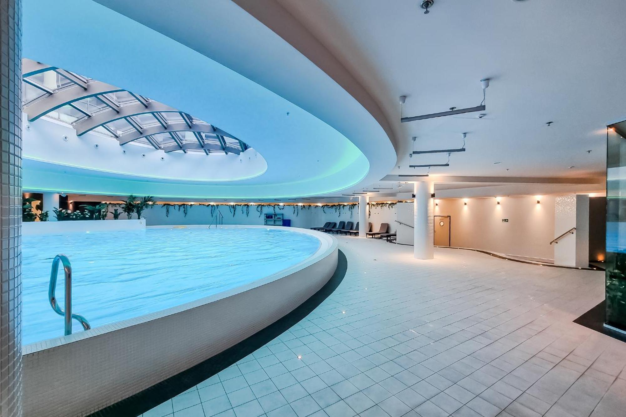 Hanza Tower Apartment No. 524 - Swimming Pool, Jacuzzi, Balcony シュチェチン エクステリア 写真